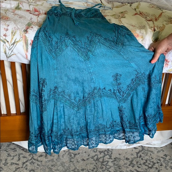 Floor length dress - Picture 5 of 6